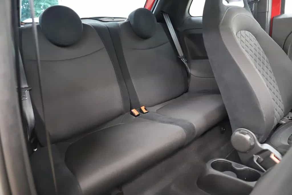 Abarth 595 1.4 T-Jet 165PS Automatik Carplay Beats 11/2022-photo-11