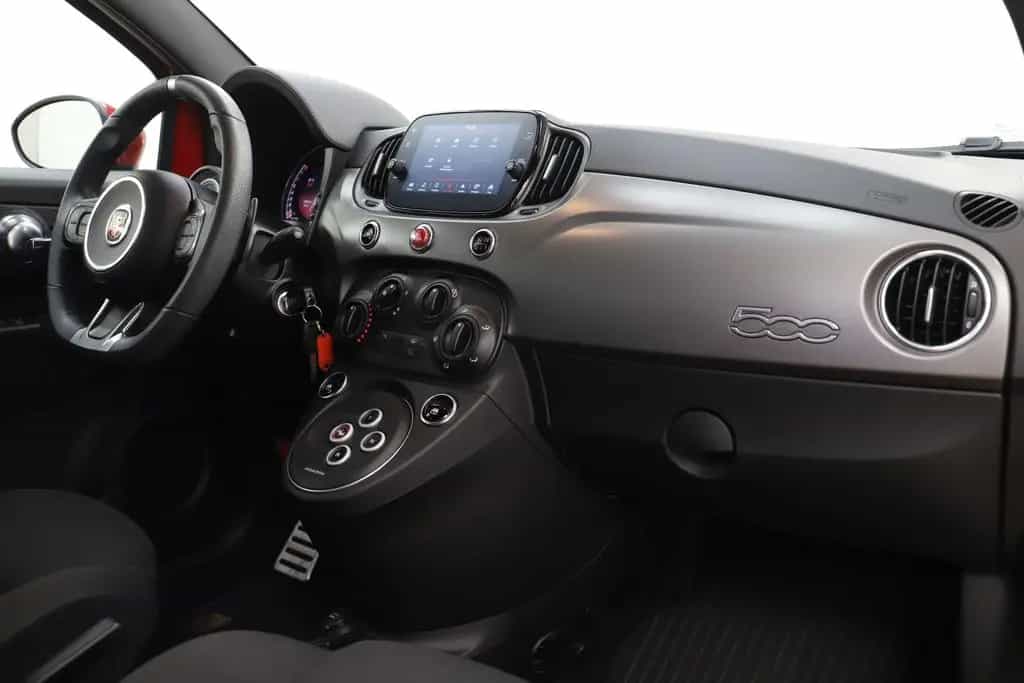 Abarth 595 1.4 T-Jet 165PS Automatik Carplay Beats 11/2022-photo-14