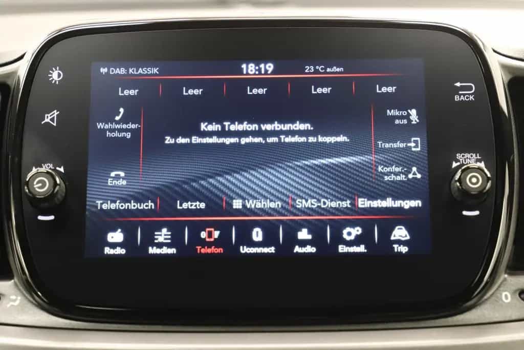 Abarth 595 1.4 T-Jet 165PS Automatik Carplay Beats 11/2022-photo-29