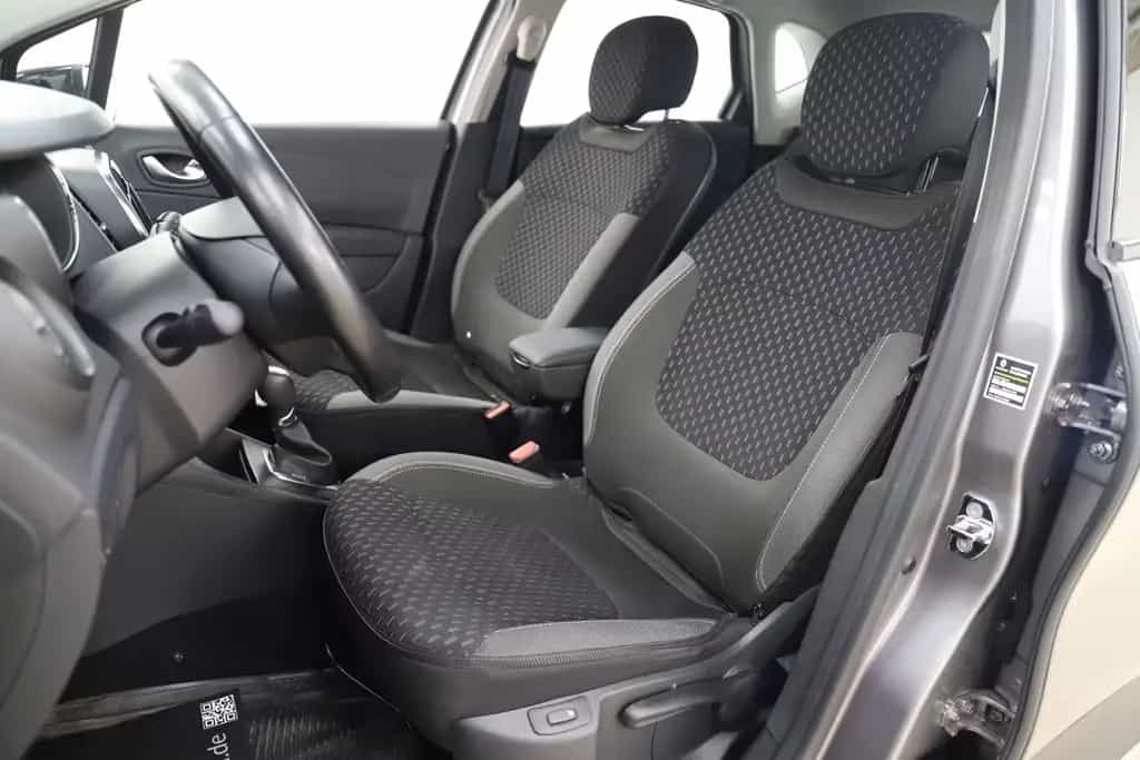 Renault Captur 1.2TCe 118PS Automatik Intens Navi 1.Hand 06/2018-photo-8