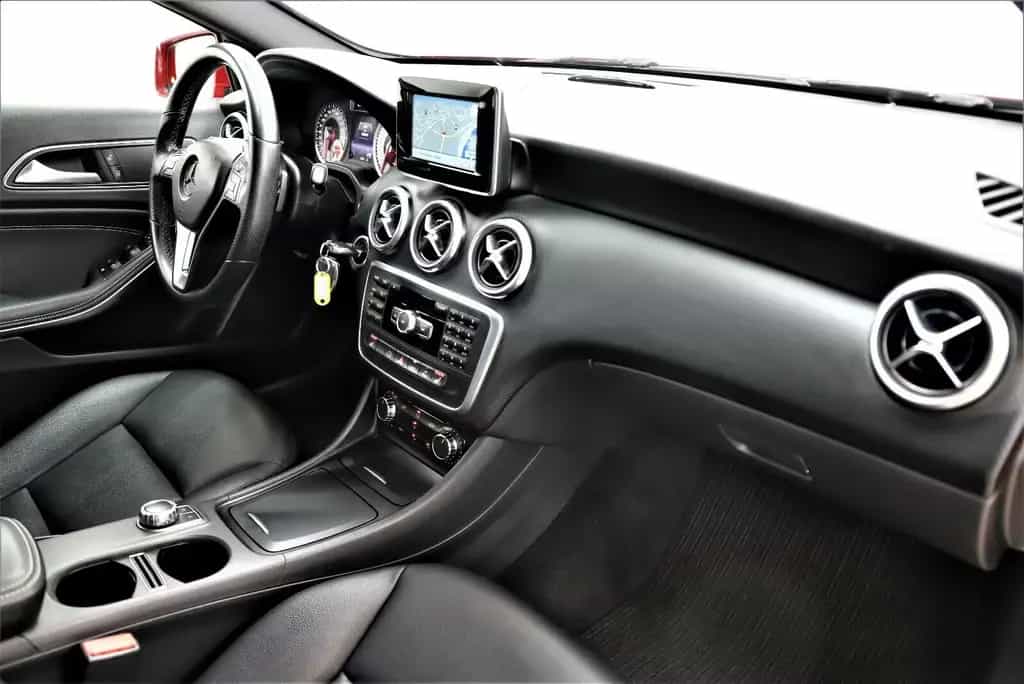Mercedes-Benz A 250 4Matic 211PS Urban Line 7G DCT Kamera Totw 08/2013-photo-14