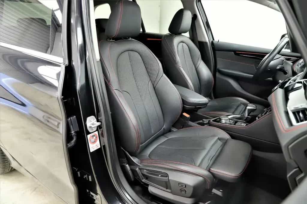 BMW 220 Gran Tourer 220i Gran Tourer 192 PS Sport Line Pano Navi HUD 12/2015-photo-10