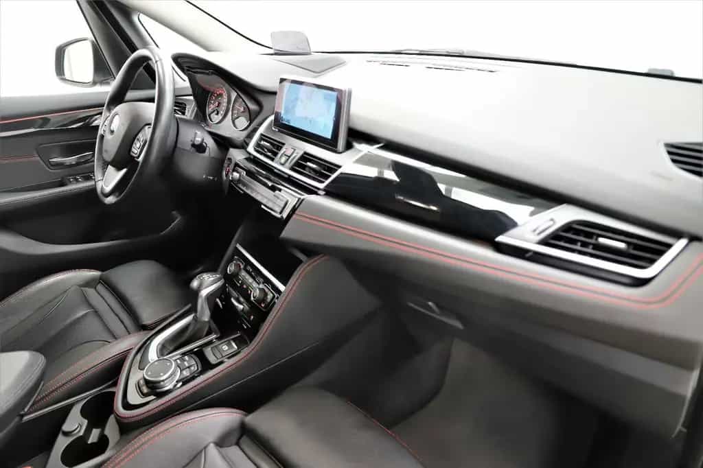 BMW 220 Gran Tourer 220i Gran Tourer 192 PS Sport Line Pano Navi HUD 12/2015-photo-11