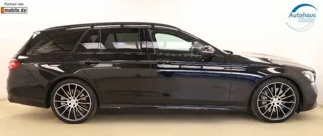 Mercedes-Benz E-Class 53 T AMG 435PS 4M+ ACC Burmester Memory 1.Hand 09/2018-photo-4