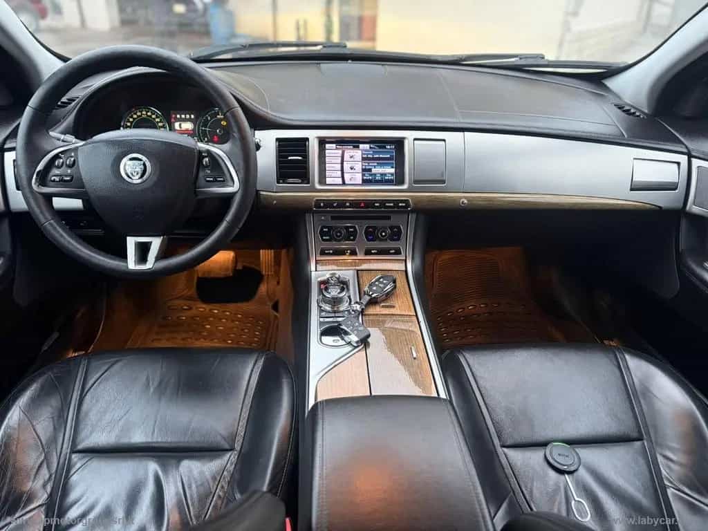 Jaguar XF XF Sportbrake 2.2 D 200 CV Prem. Luxury 11/2012-photo-8