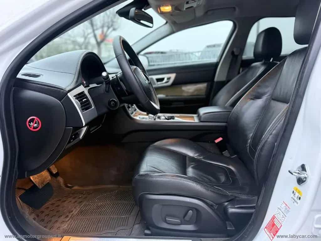 Jaguar XF XF Sportbrake 2.2 D 200 CV Prem. Luxury 11/2012-photo-10