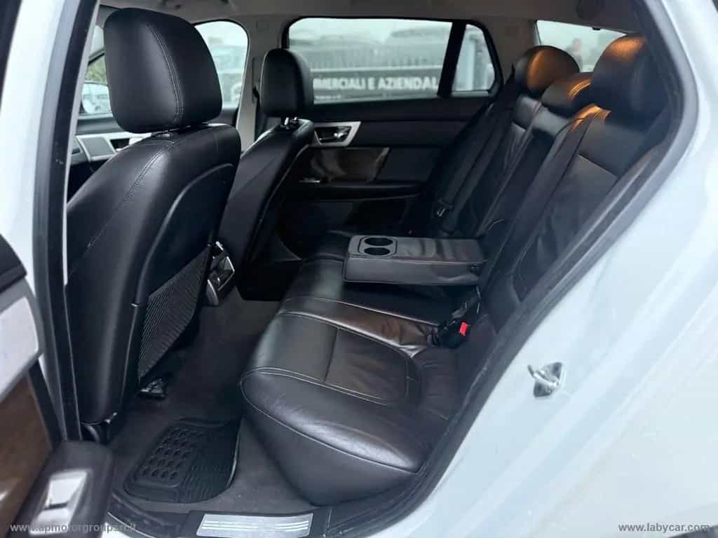 Jaguar XF XF Sportbrake 2.2 D 200 CV Prem. Luxury 11/2012-photo-12