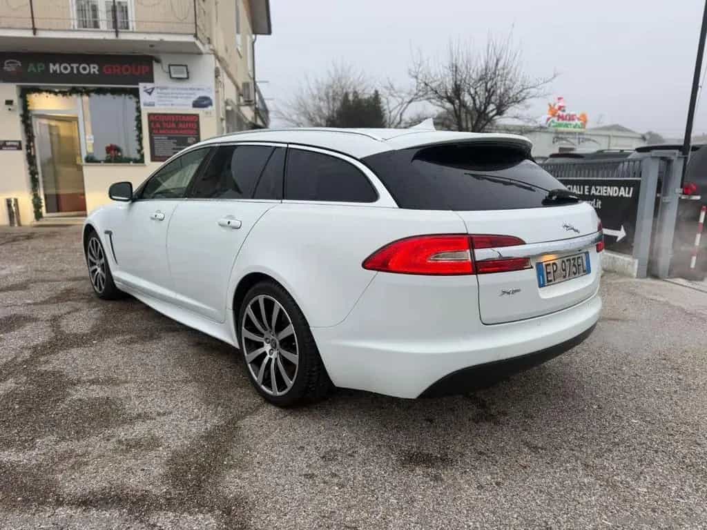 Jaguar XF XF Sportbrake 2.2 D 200 CV Prem. Luxury 11/2012-photo-0