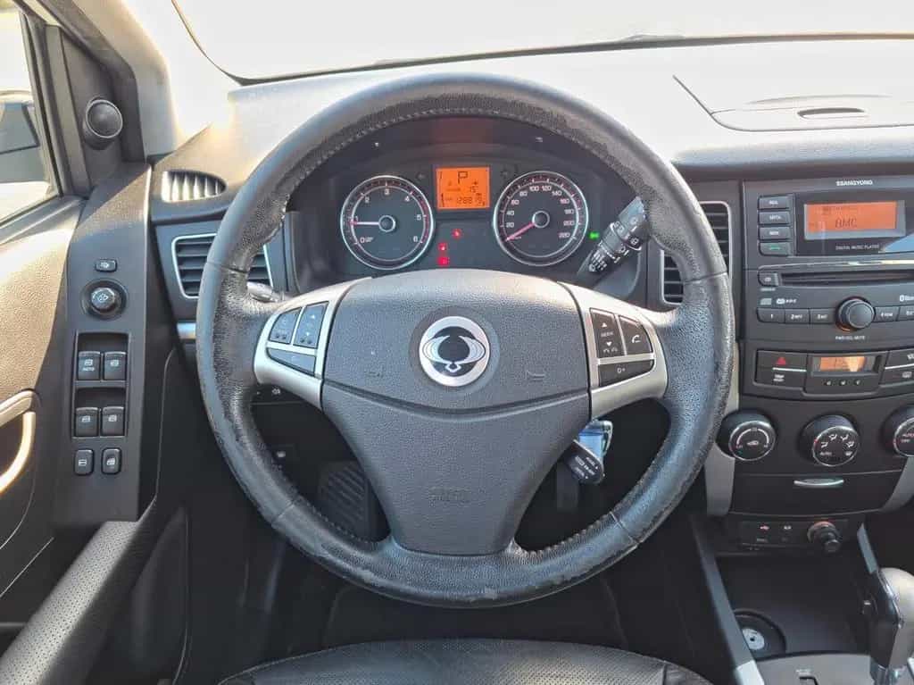 Ssangyong Korando 2.0 e-XDi 175 CV 2WD AT Classy 07/2011-photo-7