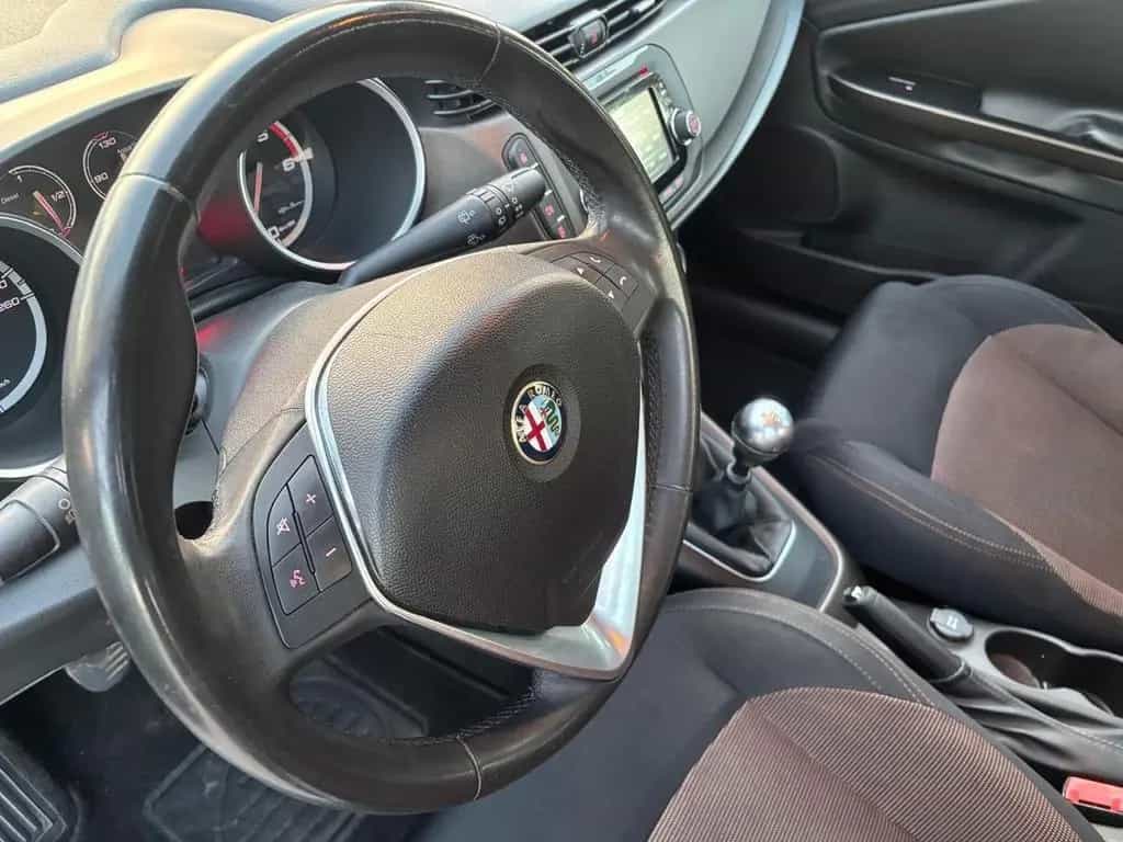 Alfa Romeo Giulietta 2.0 JTDm-2 150 CV Distincti 10/2014-photo-13