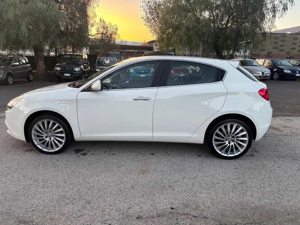 Alfa Romeo Giulietta 2.0 JTDm-2 150 CV Distincti 10/2014-photo-7