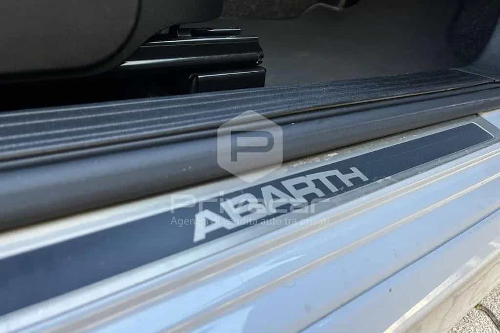 Abarth 500 500 1.4 Turbo T-Jet Custom 01/2015-photo-10