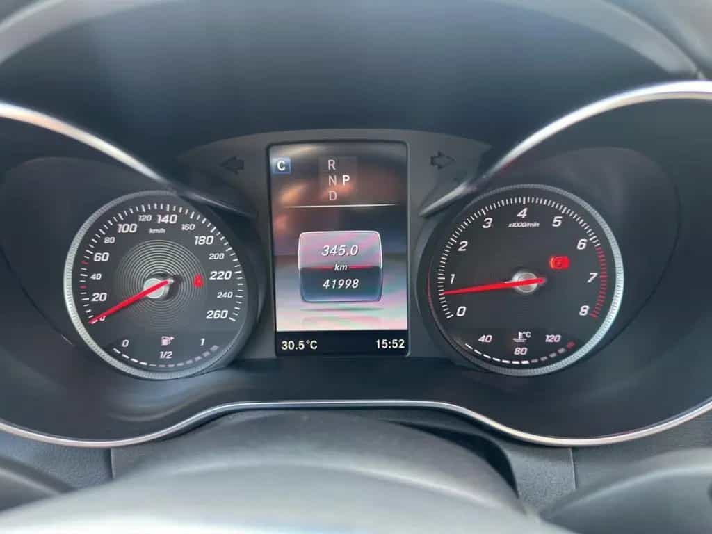 Mercedes-Benz C-Class 200 9G AMG Line NIGHT LED 01/2017-photo-17