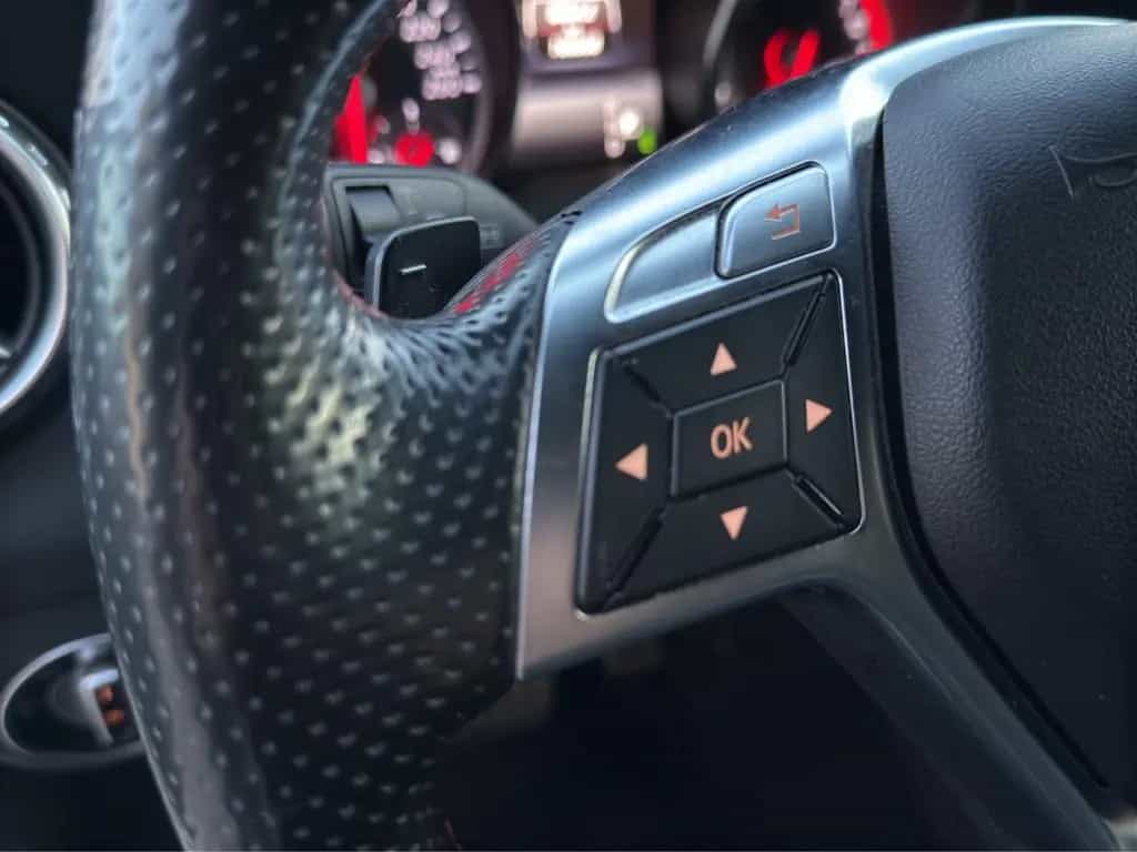 Mercedes-Benz GLA-Class 250 AMG Line Rückfahrkamera *Garantie* 12/2014-photo-19