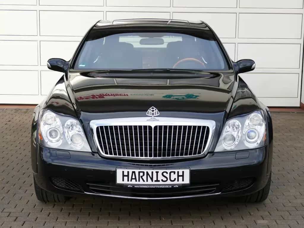 Maybach 57 * original 8.900KM ! neuwertiges Sammlerfahrz 07/2003-photo-1