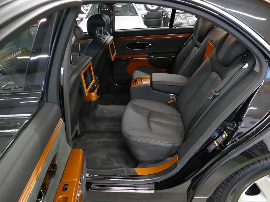 Maybach 57 * original 8.900KM ! neuwertiges Sammlerfahrz 07/2003-photo-27