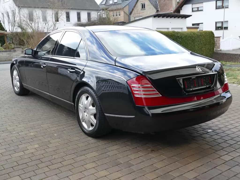 Maybach 57 * original 8.900KM ! neuwertiges Sammlerfahrz 07/2003-photo-5