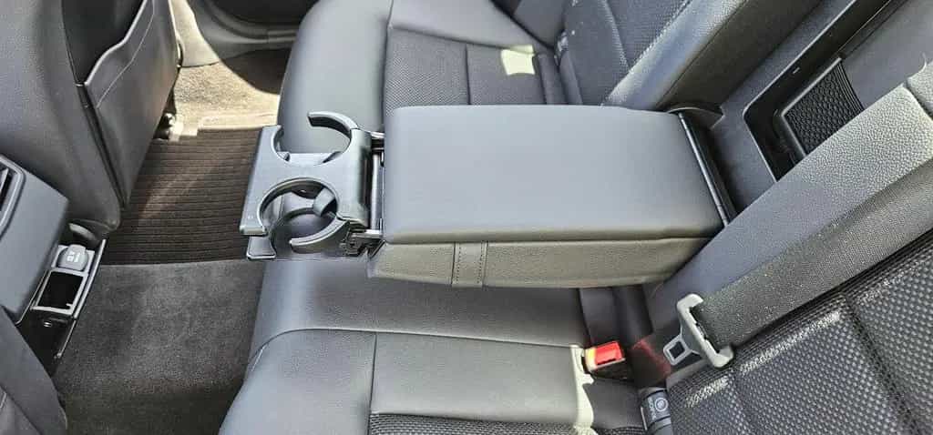 Mercedes-Benz E-Class 04/2016-photo-14