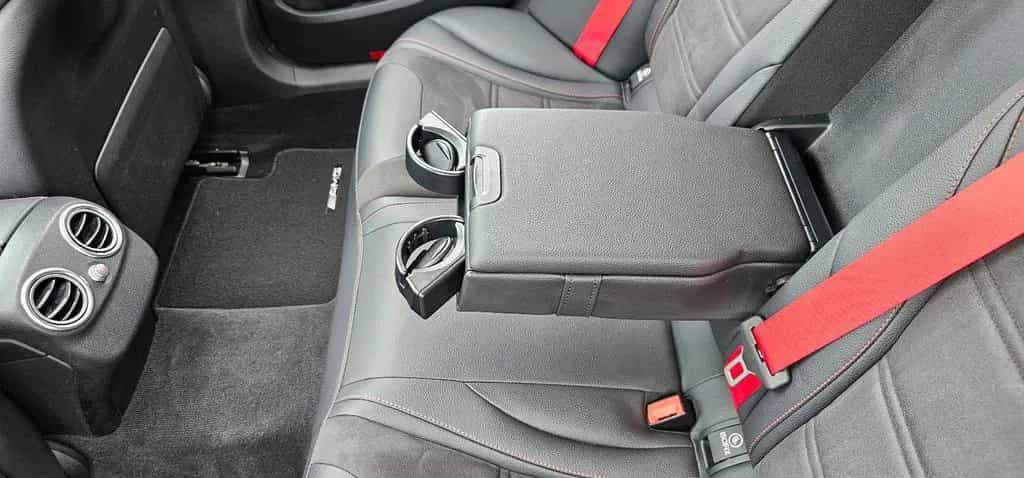 Mercedes-Benz C-Class 07/2020-photo-13