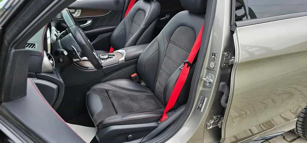 Mercedes-Benz C-Class 07/2020-photo-15