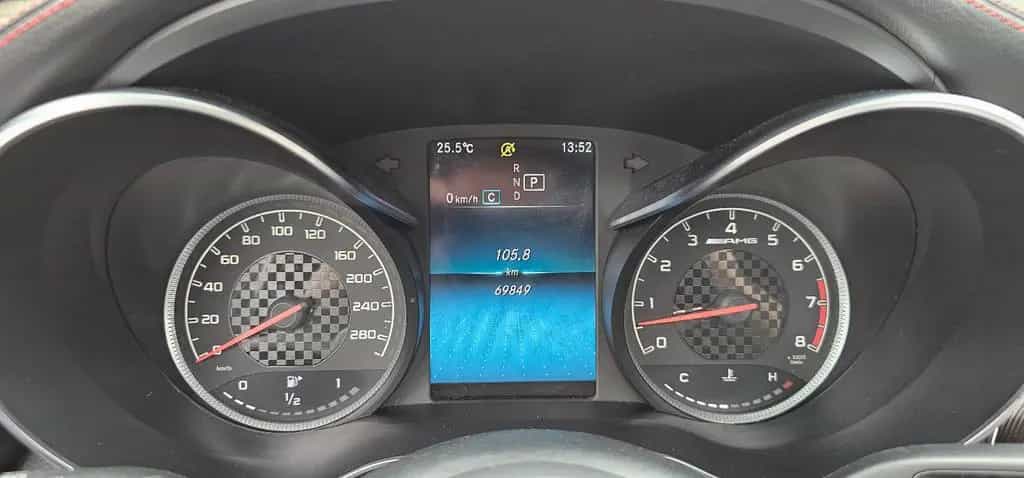 Mercedes-Benz C-Class 07/2020-photo-24