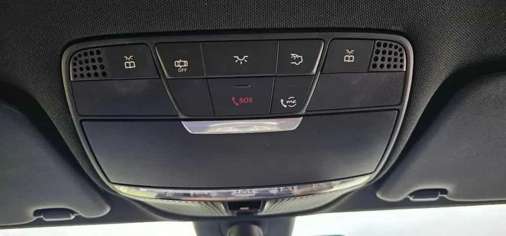 Mercedes-Benz C-Class 07/2020-photo-45