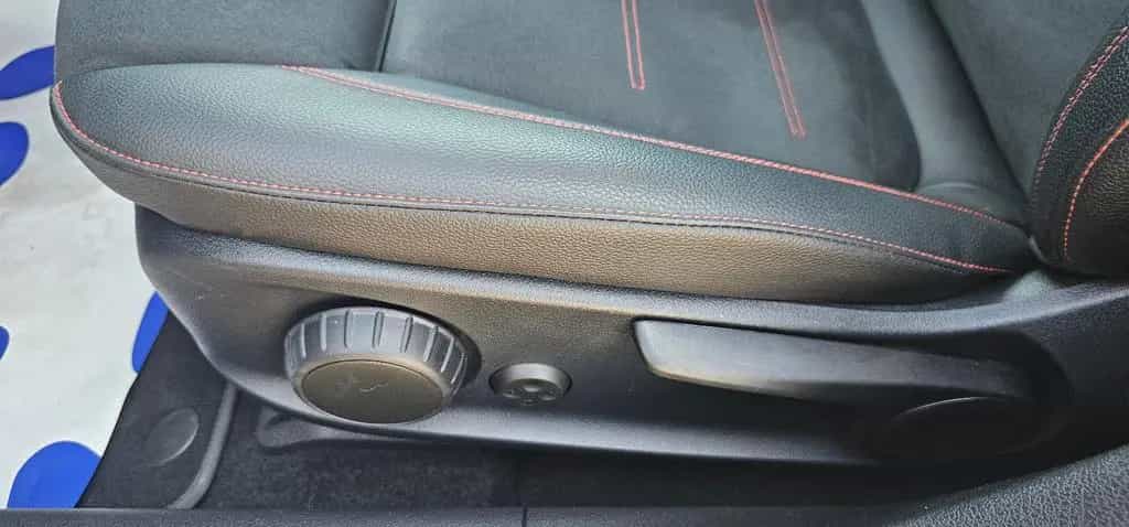 Mercedes-Benz A-Class 35 AMG*4Matic*PANO*MBUX*NAVI*Kamera*MegaVoll* 07/2019-photo-19
