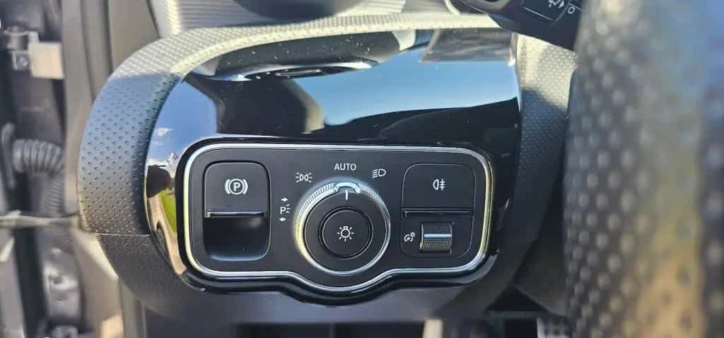 Mercedes-Benz A-Class 35 AMG*4Matic*PANO*MBUX*NAVI*Kamera*MegaVoll* 07/2019-photo-21