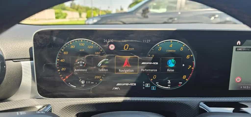 Mercedes-Benz A-Class 35 AMG*4Matic*PANO*MBUX*NAVI*Kamera*MegaVoll* 07/2019-photo-22