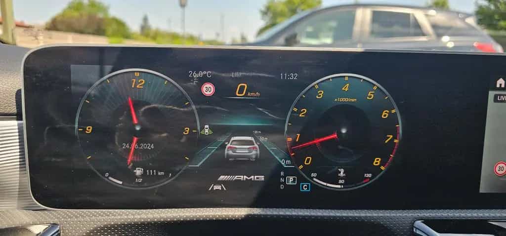 Mercedes-Benz A-Class 35 AMG*4Matic*PANO*MBUX*NAVI*Kamera*MegaVoll* 07/2019-photo-27