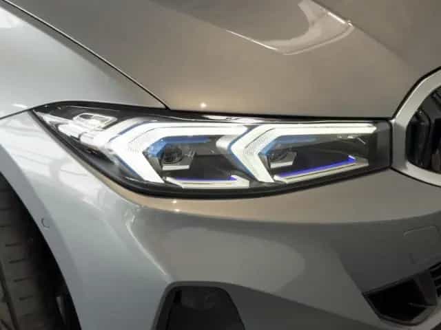 BMW 320 i Touring Memory+Pano+Temp+SHZ+Adapt.LED 03/2023-photo-5
