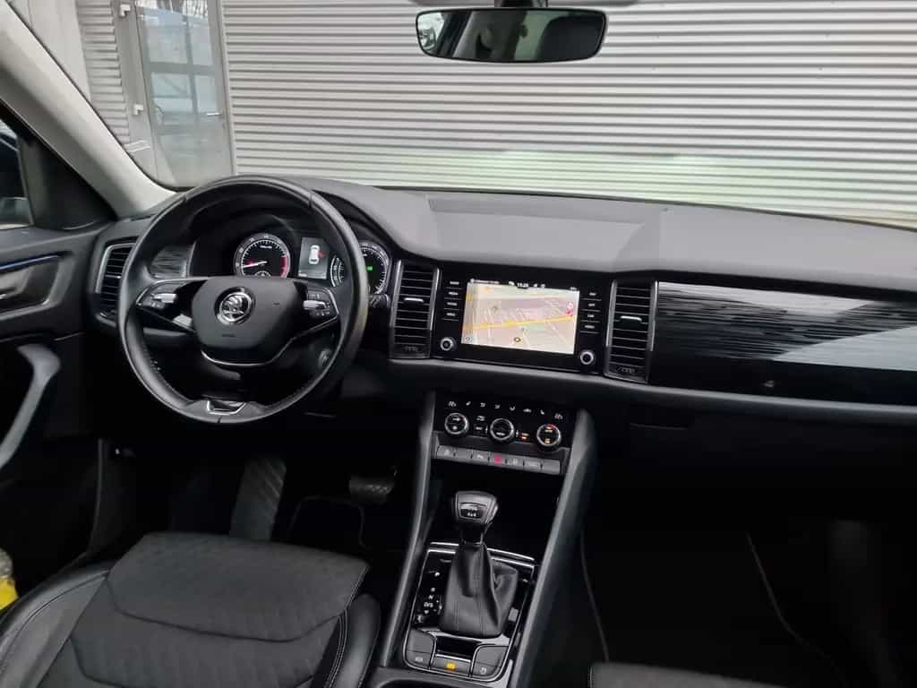Skoda Kodiaq 2.0 TSI DSG 4x4 Style MATRIX KAMERA AHK 05/2021-photo-15
