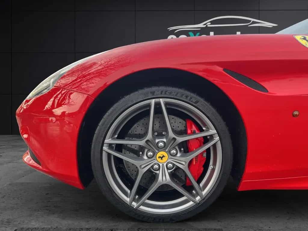 Ferrari California 3.9 V8 T 2+2 Keramik Carbon LED BOSE 01/2016-photo-24