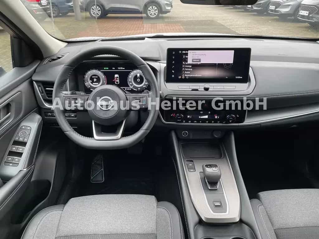 Nissan Qashqai 1.3 MHEV N-Connecta / 360°+HUD 06/2025-photo-14