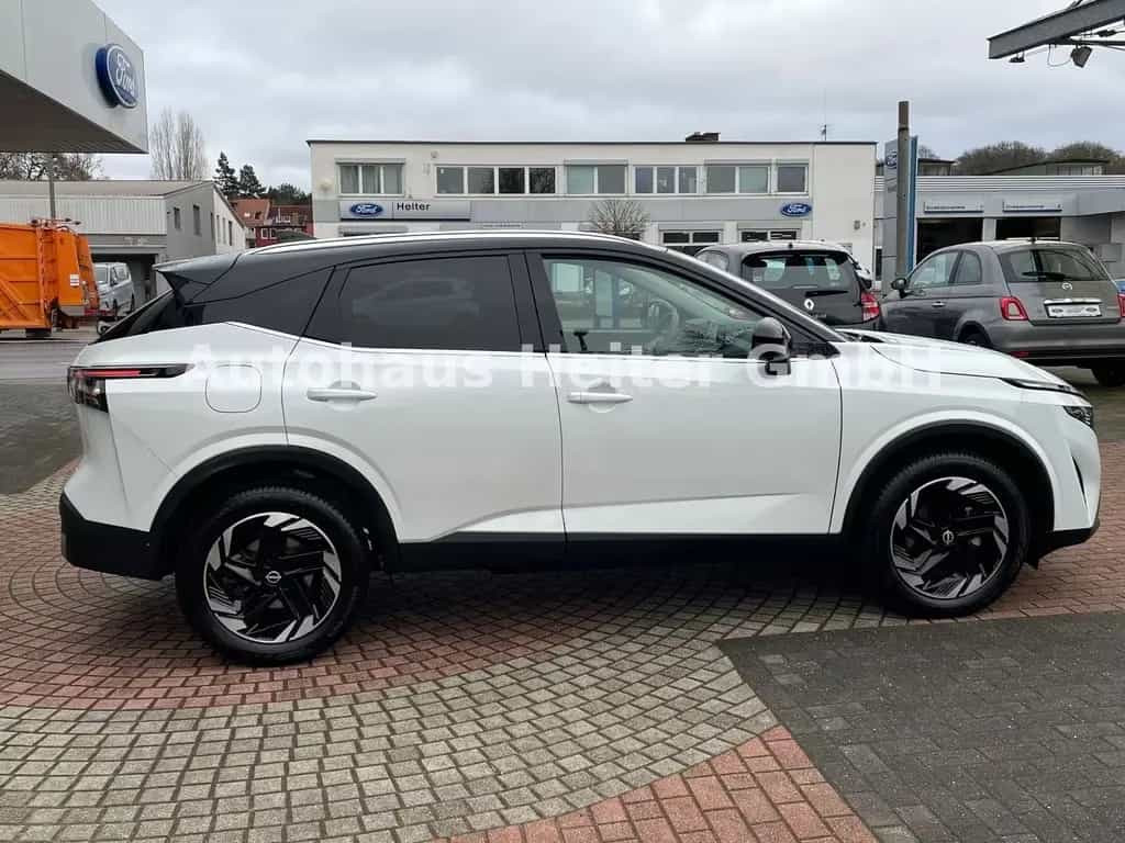 Nissan Qashqai 1.3 MHEV N-Connecta / 360°+HUD 06/2025-photo-6
