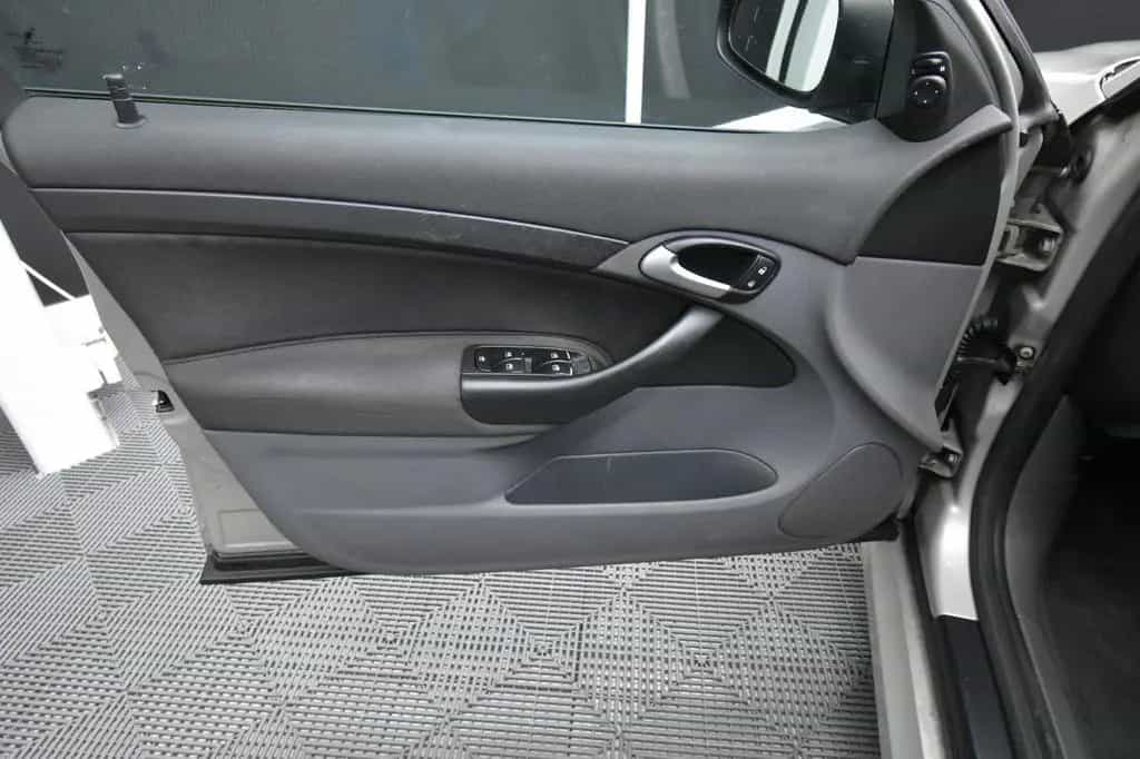 Saab 9-3 Lim. 1.8 T Linear 2-Zonen Klima CD 06/2005-photo-20