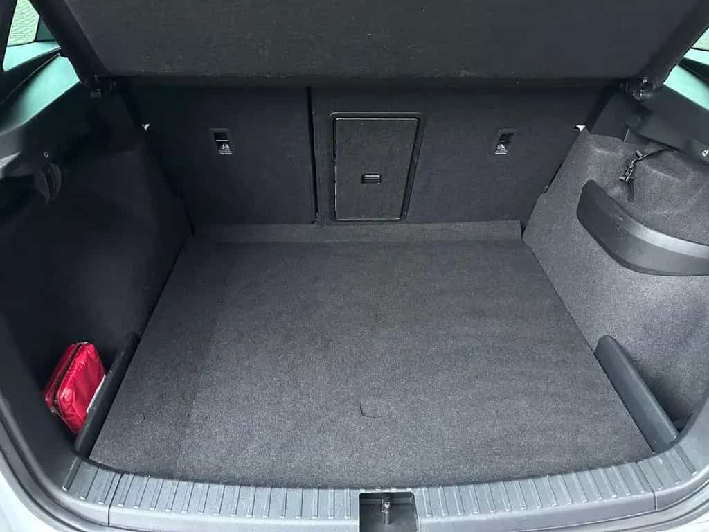 Skoda Karoq 2.0 TSI Sportline 4x4 ACC LED KAMERA AHK 01/2022-photo-9