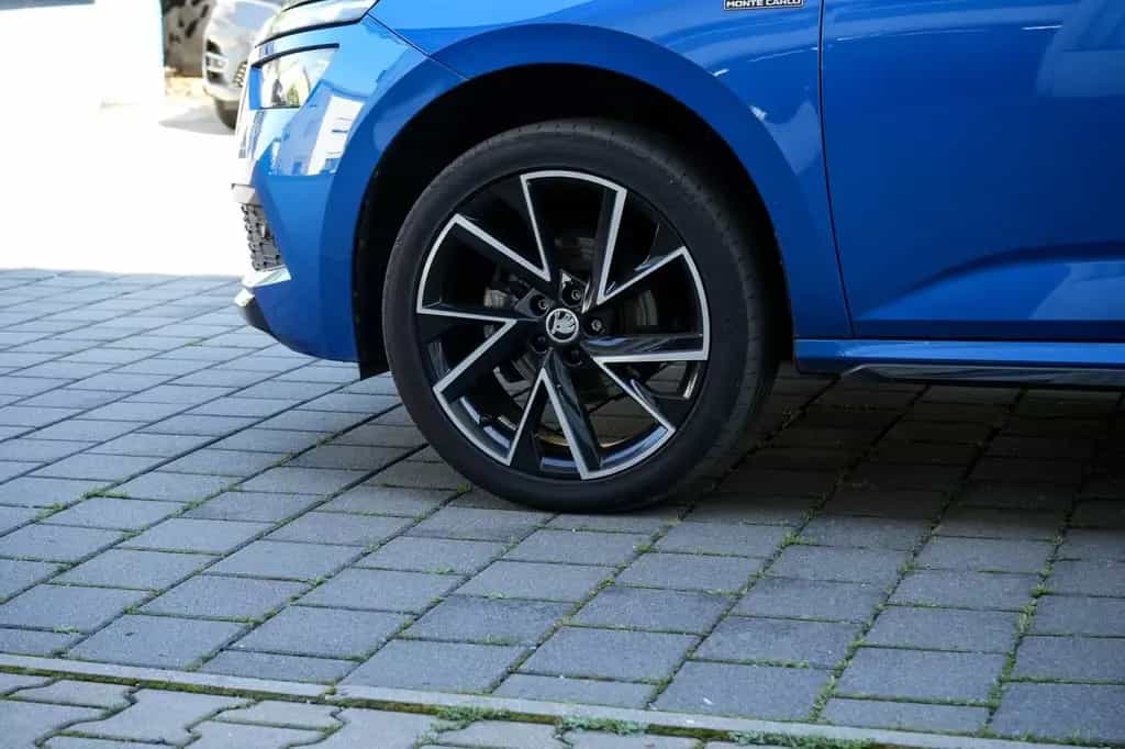 Skoda Kamiq Monte Carlo  1.5 TSI DSG ACT Pano Lane  Mo 10/2022-photo-11