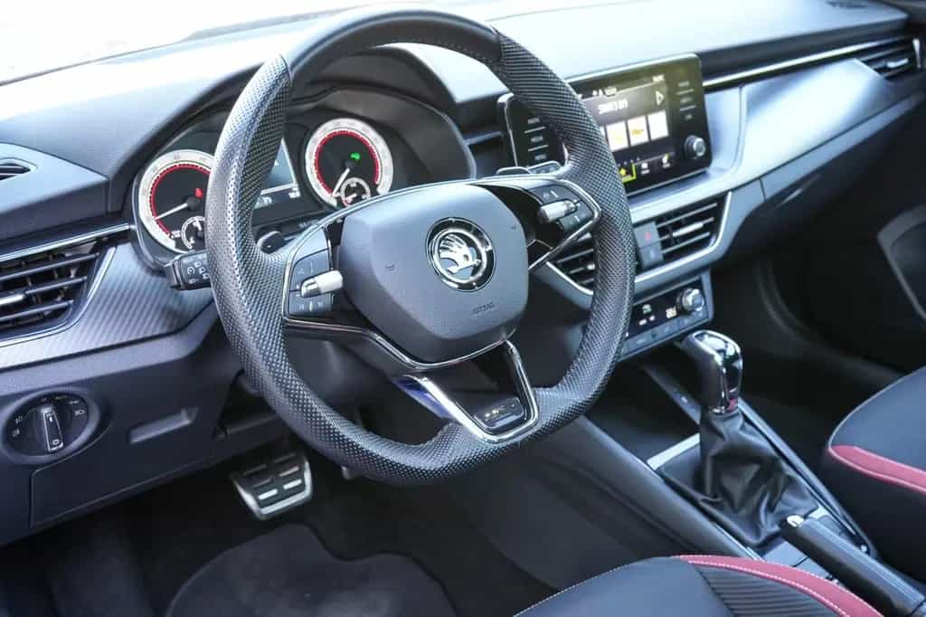 Skoda Kamiq Monte Carlo  1.5 TSI DSG ACT Pano Lane  Mo 10/2022-photo-12