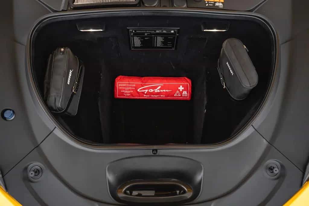 Ferrari F8 Spider DCT 02/2021-photo-29