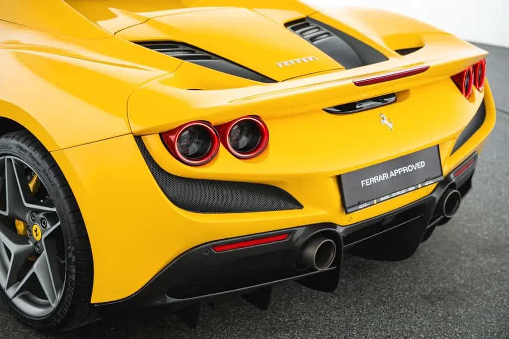 Ferrari F8 Spider DCT 02/2021-photo-47
