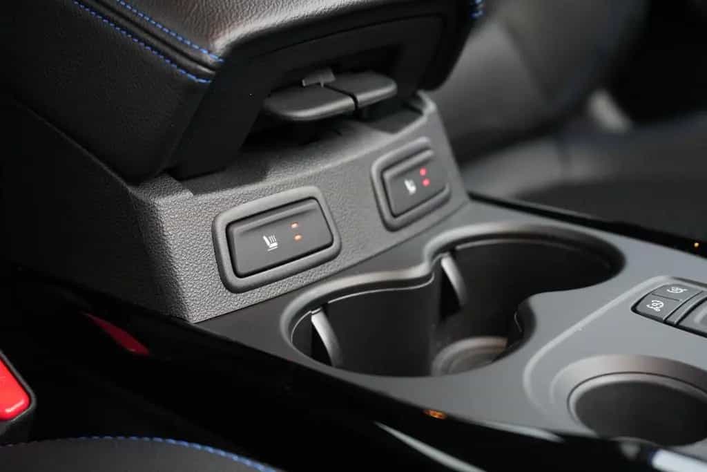 Renault Kadjar TCe 140 EDC Automatik Limited Deluxe sehr 04/2019-photo-16