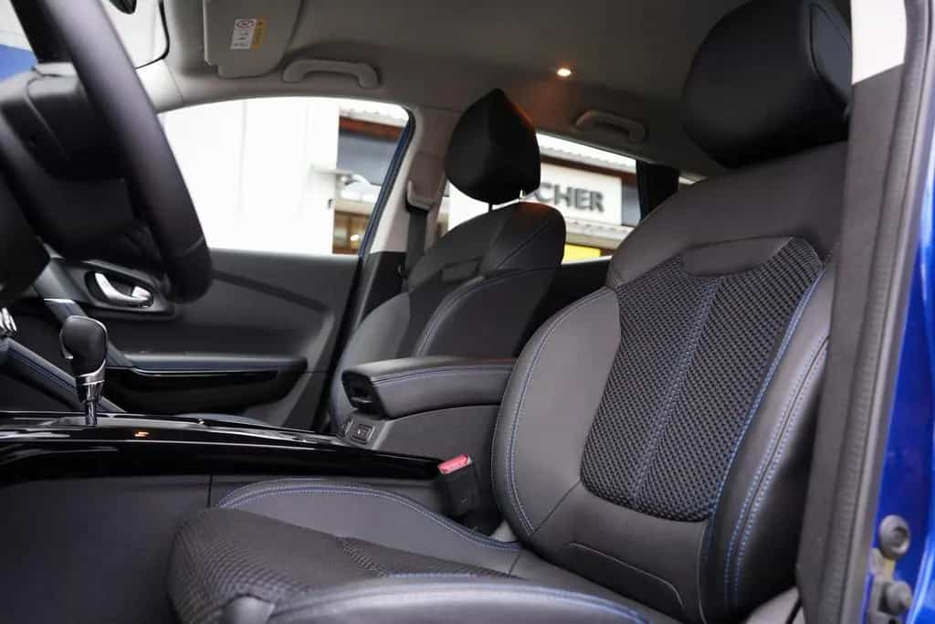 Renault Kadjar TCe 140 EDC Automatik Limited Deluxe sehr 04/2019-photo-18