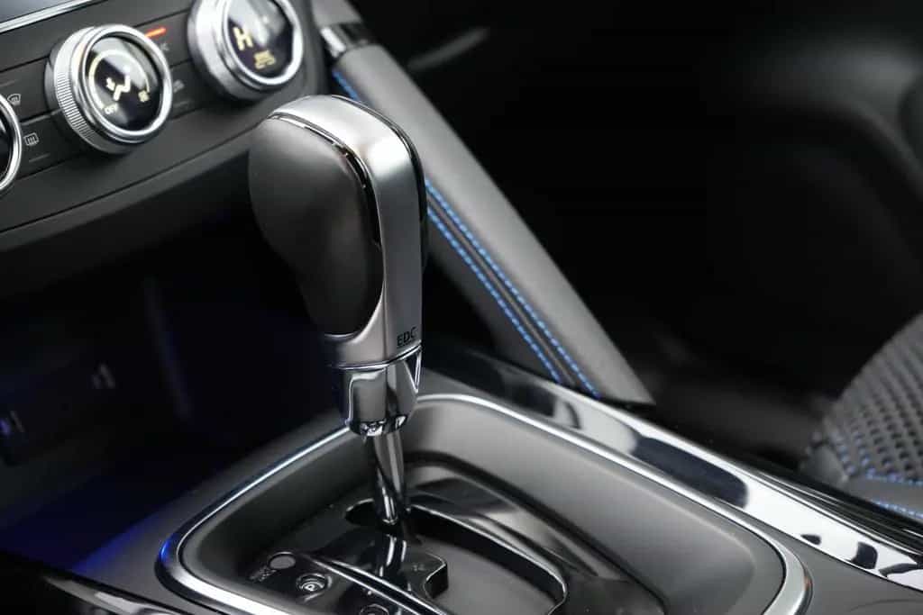 Renault Kadjar TCe 140 EDC Automatik Limited Deluxe sehr 04/2019-photo-23