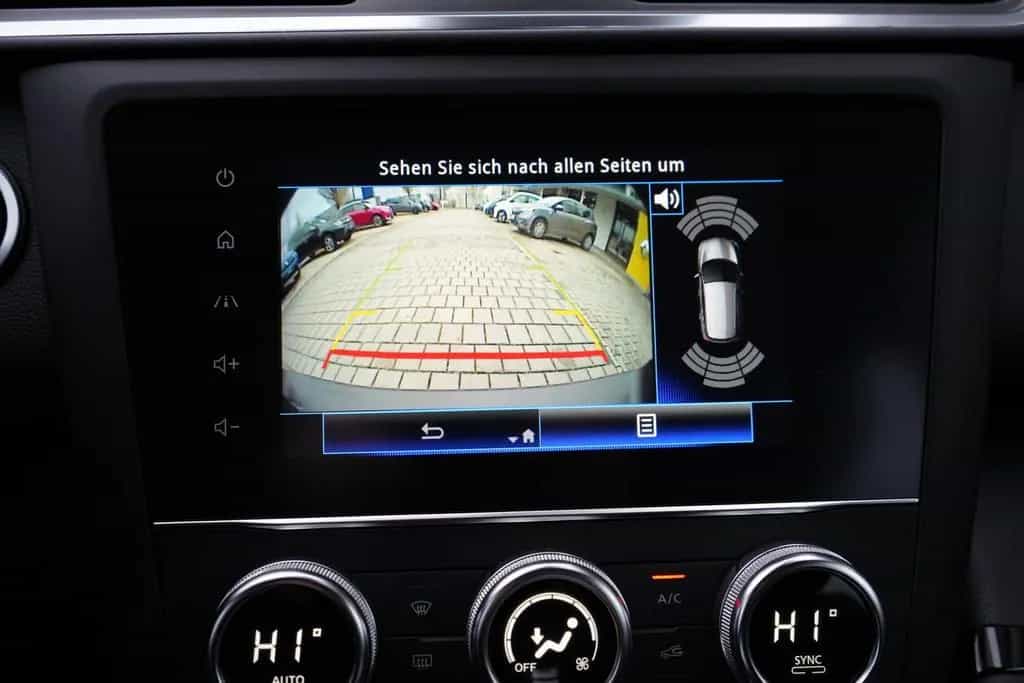 Renault Kadjar TCe 140 EDC Automatik Limited Deluxe sehr 04/2019-photo-26