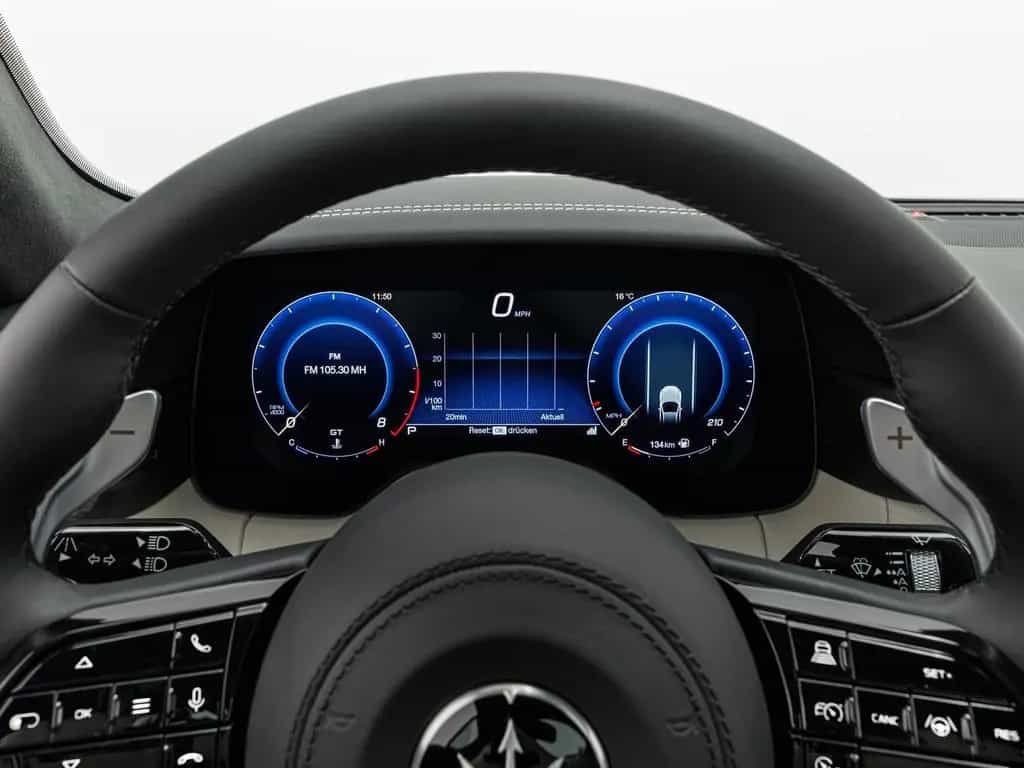 Maserati Granturismo Modena SITZBELÜFTUNG + FUORISERIE IN null-photo-14