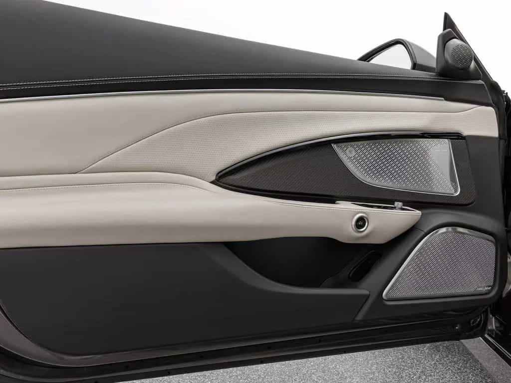 Maserati Granturismo Modena SITZBELÜFTUNG + FUORISERIE IN null-photo-8
