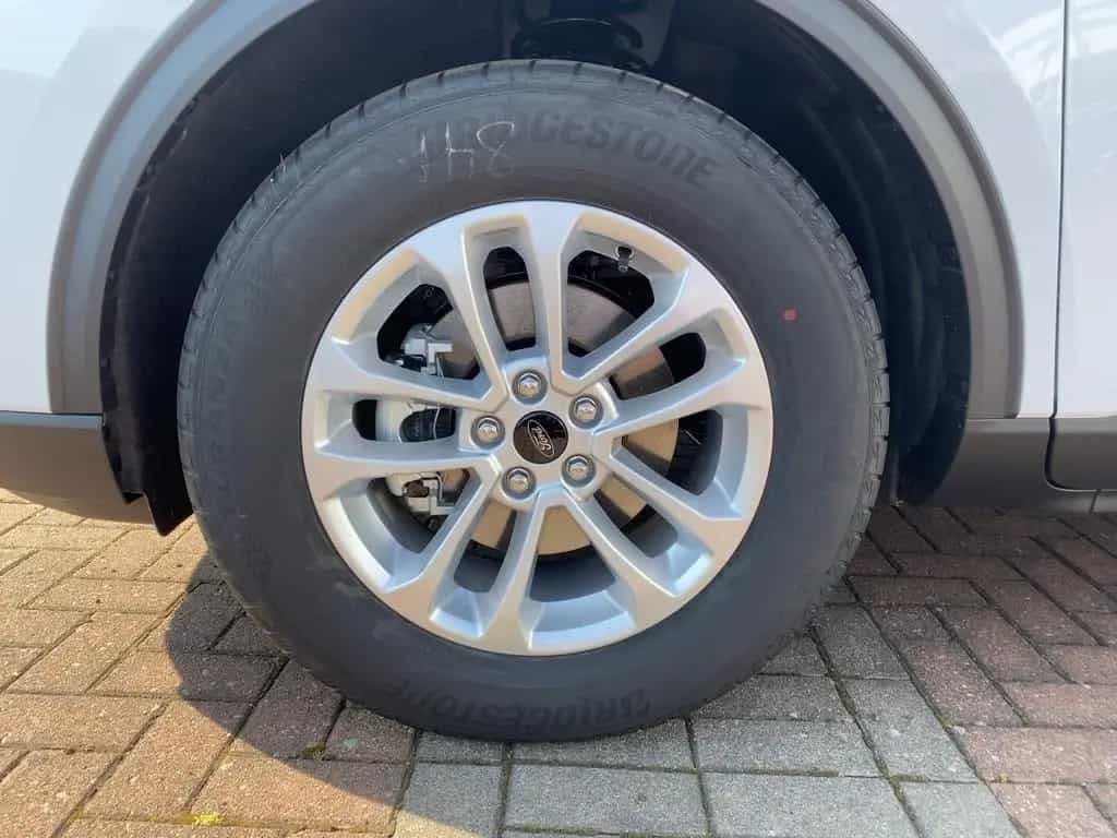 Ford Kuga 1.5 EcoBoost Titanium *LED*AHK*NAVI*4xSHZ 03/2025-photo-11