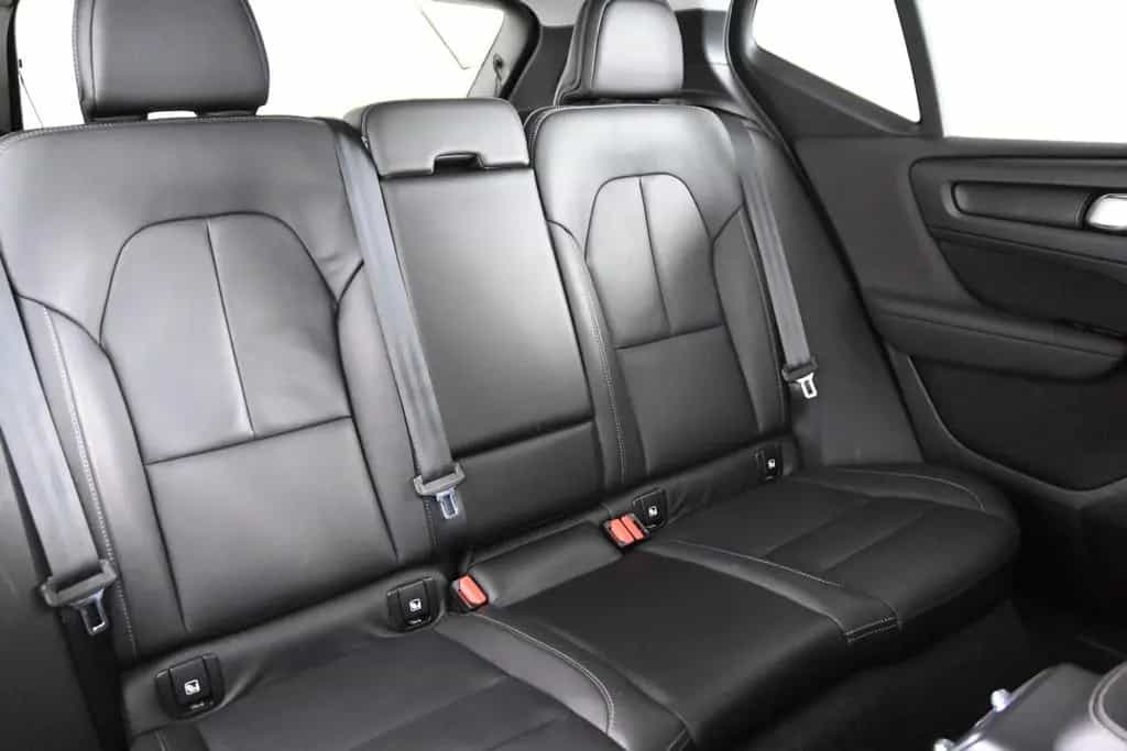 Volvo XC40 T3 Inscription *1.Hand*Leder*Navi*AHK* 09/2021-photo-9