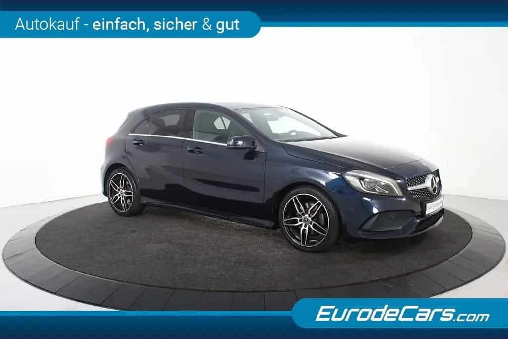 Mercedes-Benz A-Class 180 AMG-Line *Ambiente*SHZ*Navi* 03/2018-photo-10